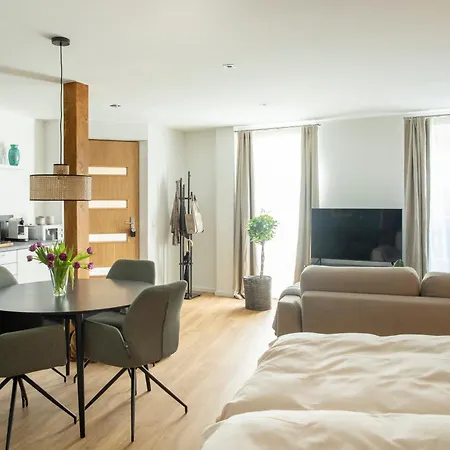 Bayreuthome - Ambiente-apartment Im Gassenviertel - Mobiles Klimageraet Bayreuth
